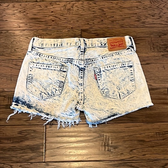 Levi’s 501 Acid Wash Mid Rise Shorts Size 25 - Picture 2 of 16